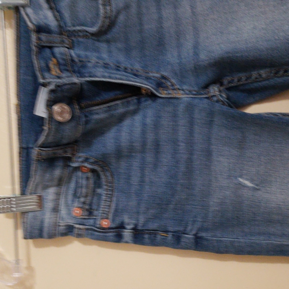Jean - Picture 2 of 3